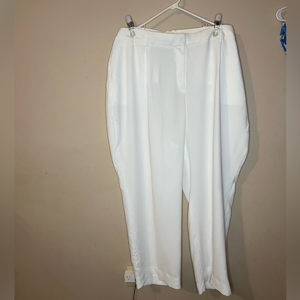 🌹J. Crew White Essential Pant - Picture 2 of 6